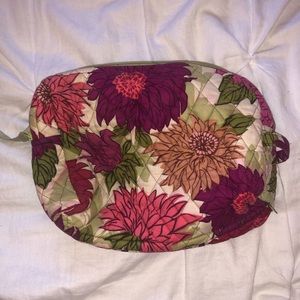 VERA BRADLEY MAKEUP BAG